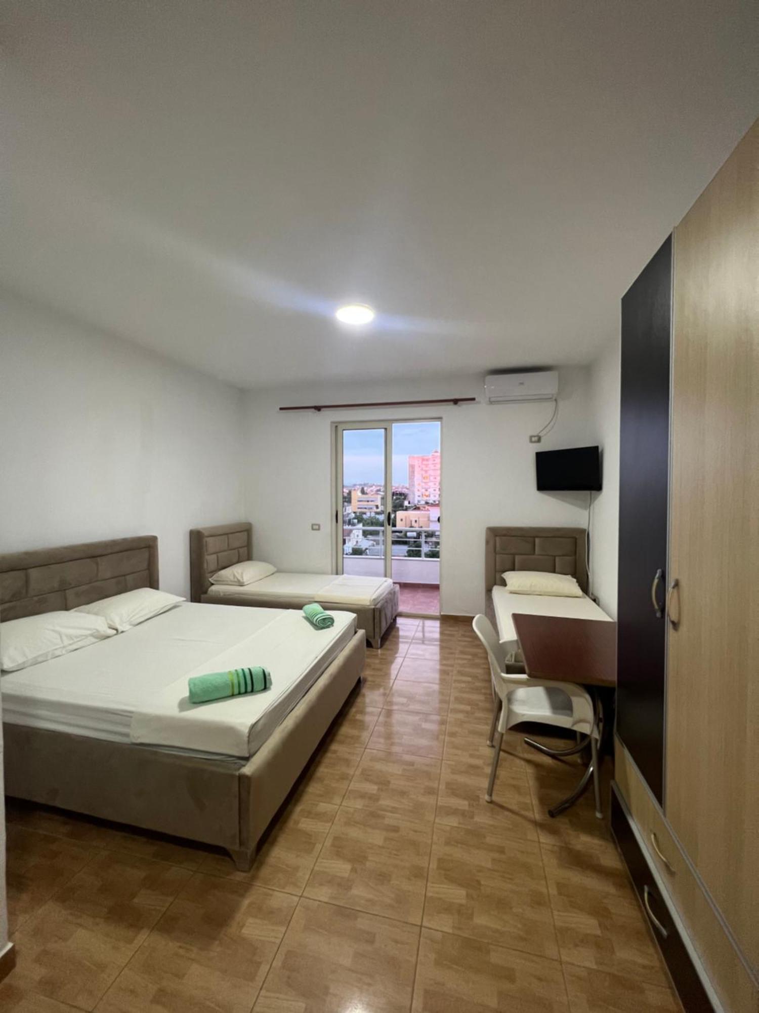 Guesthouse Cami Durrës Eksteriør bilde