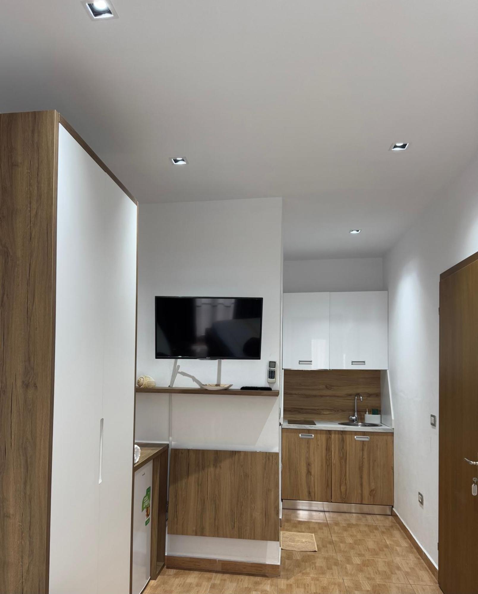 Guesthouse Cami Durrës Eksteriør bilde